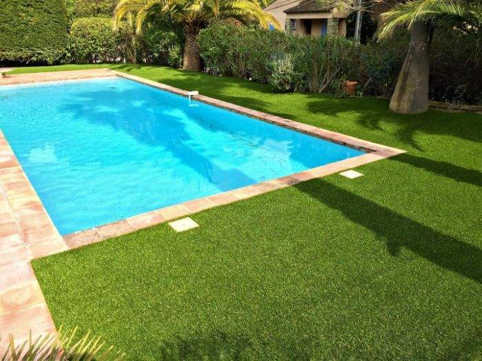 Gazon synthétique pour piscine Sainte-Maxime
