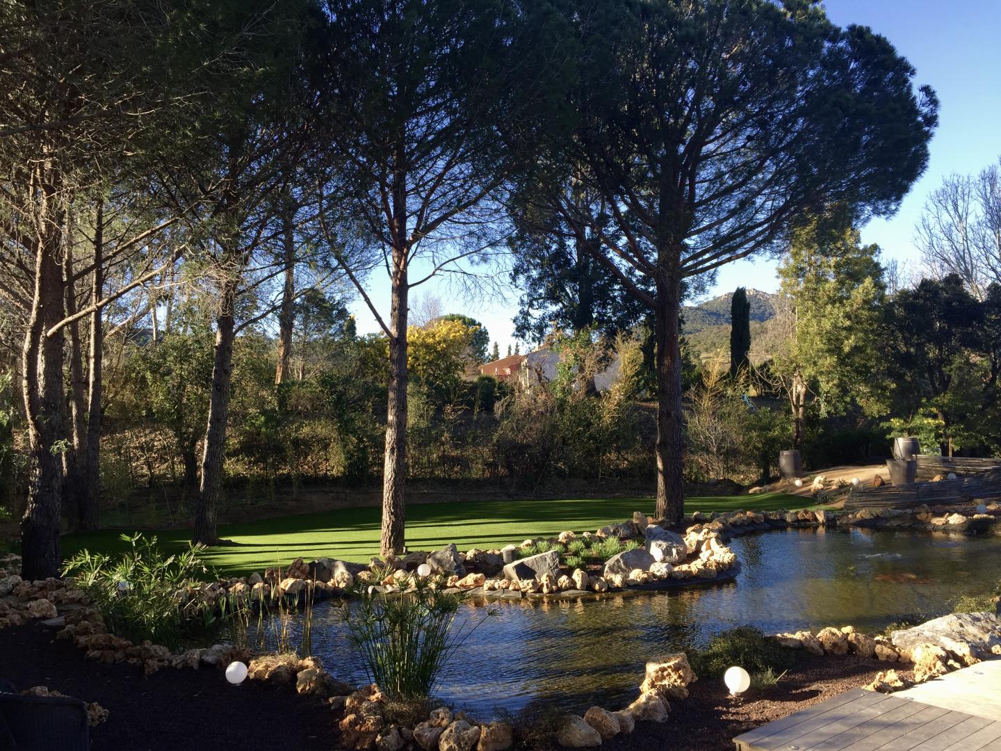 Spécialiste du gazon artificiel en PACA